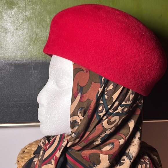 Vintage red felt hat - Picture 4 of 6